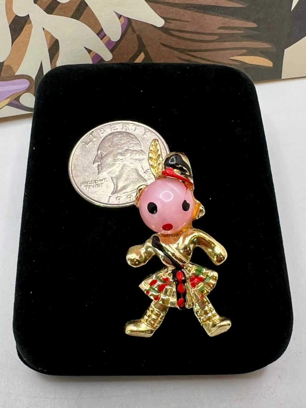 Scotsman Brooch Vintage Jelly Head